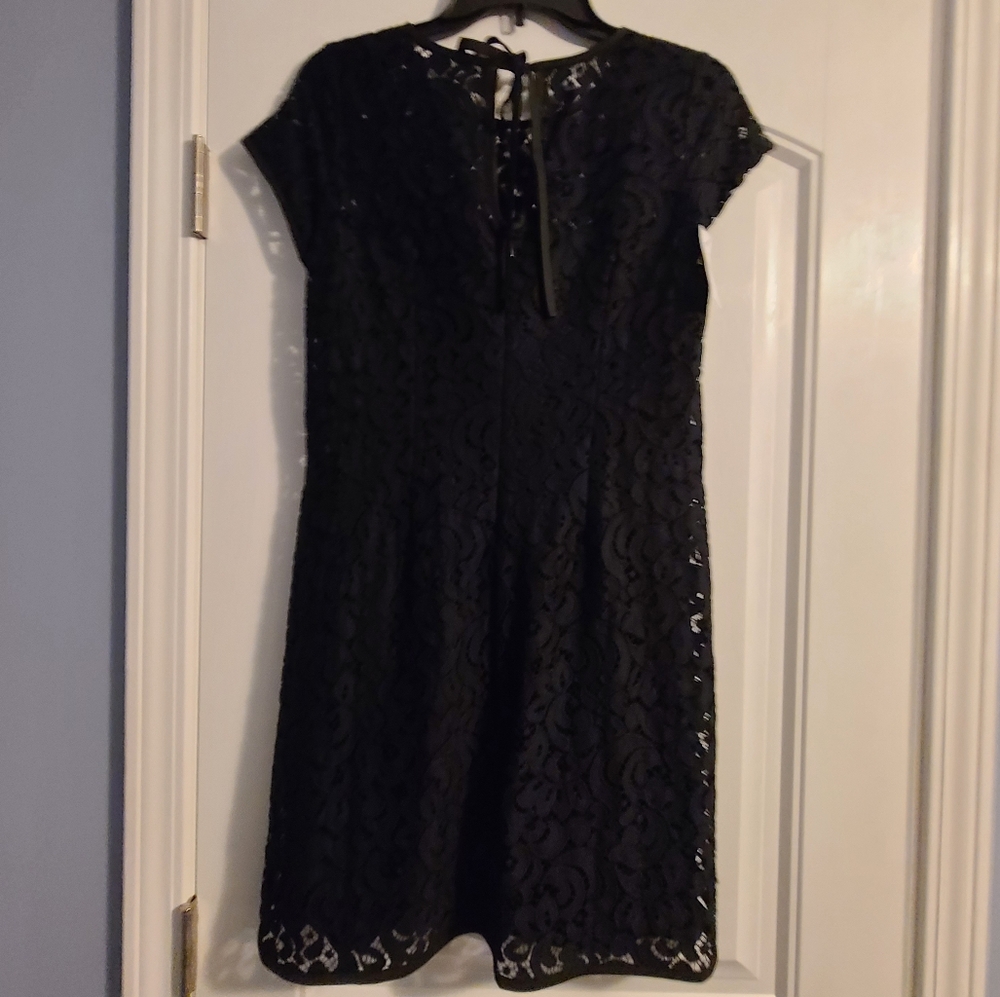 LOFT Lace Dress - Picture 2 of 2